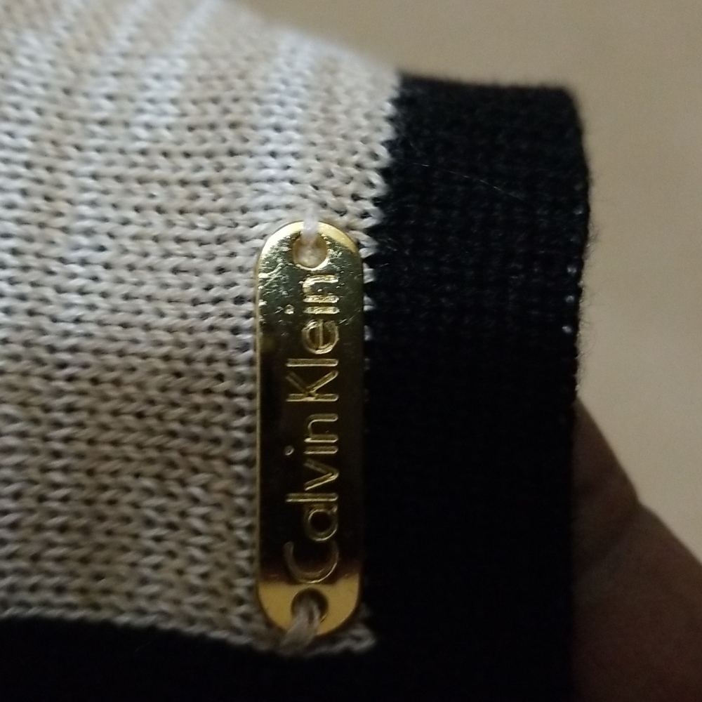 Calvin Klein Color Block Wrap - image 3